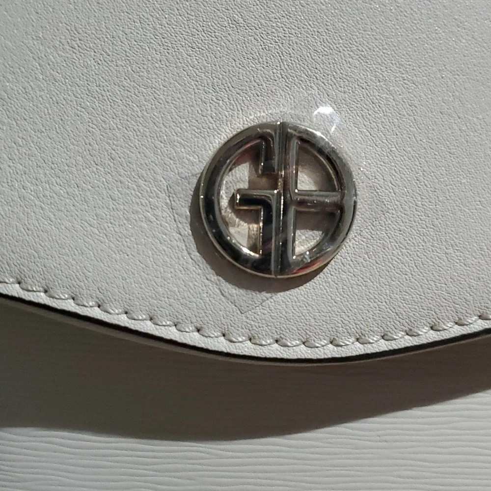 NWT GB GIANI BERNINI BARK IVORY BAG NEW - Picture 2 of 8